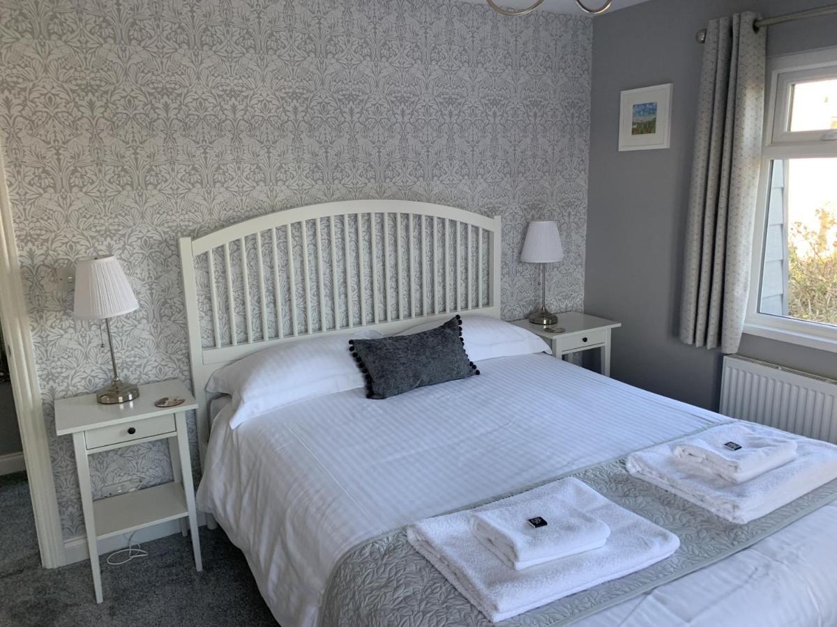 Hensleigh House Bed & Breakfast Charmouth Rom bilde